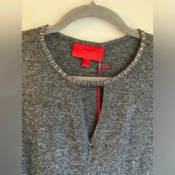 Jennifer Lopez NWT Tie Front Keyhole Tank Top Grey Size Medium - Picture 4 of 9